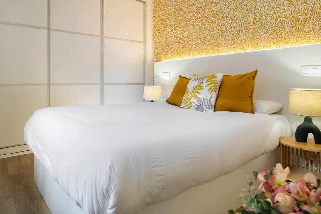 Monkeys Apartments San Roman Deluxe Sevilla Exterior foto